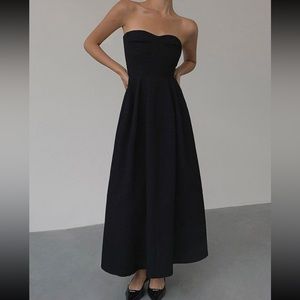 Contour Piping Strapless Long Dress
